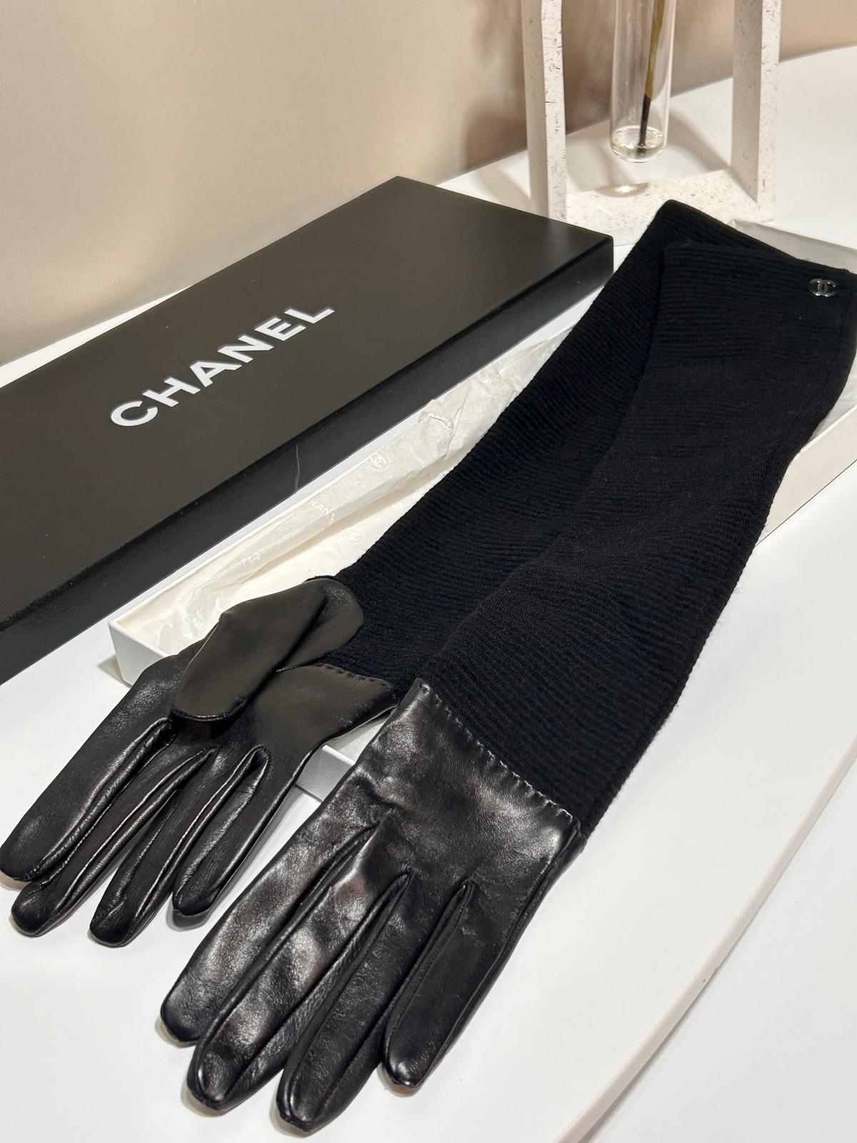 Gants CHANEL