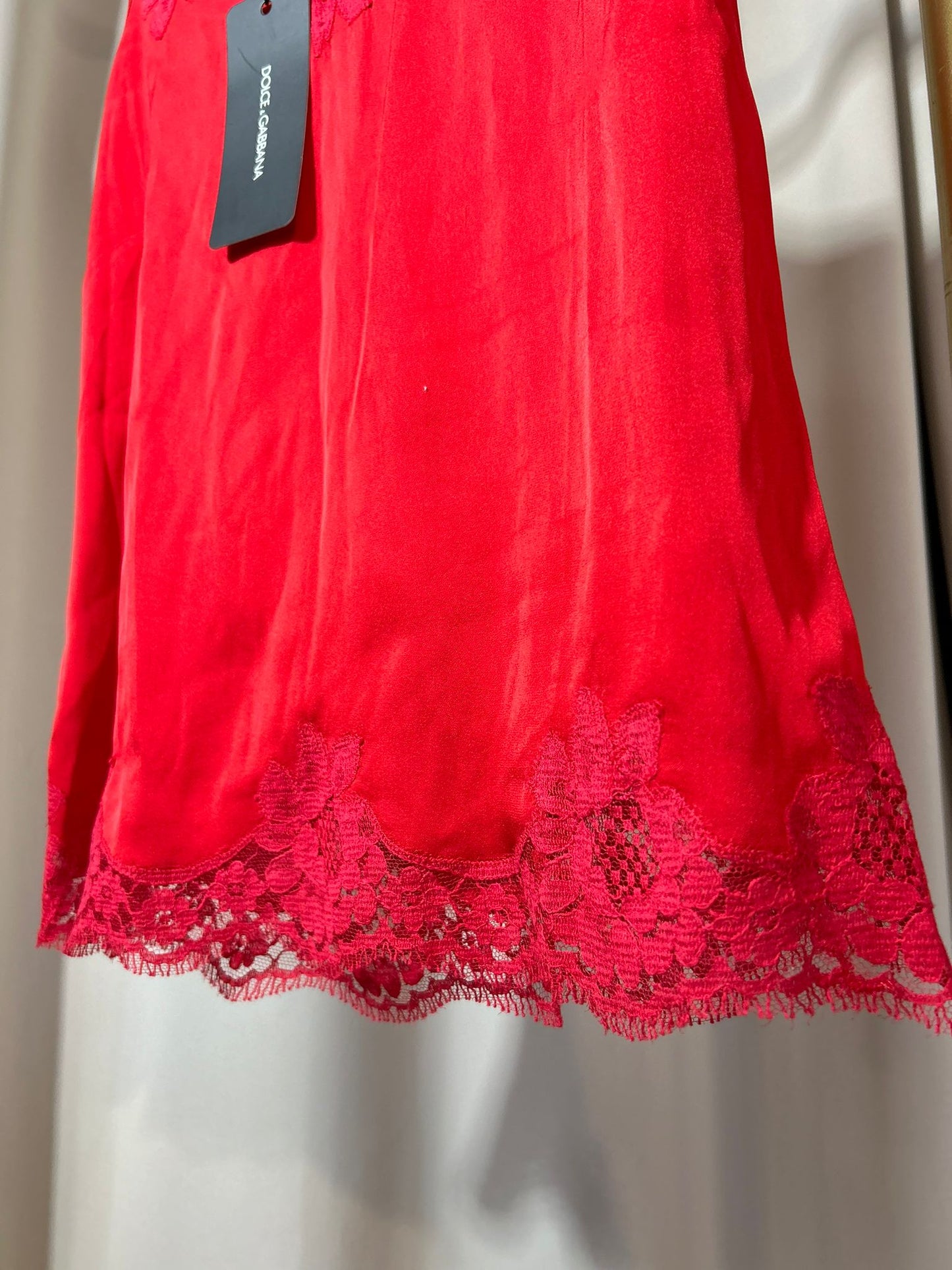 Top Rouge Dolce & Gabbana en Soie et Dentelle