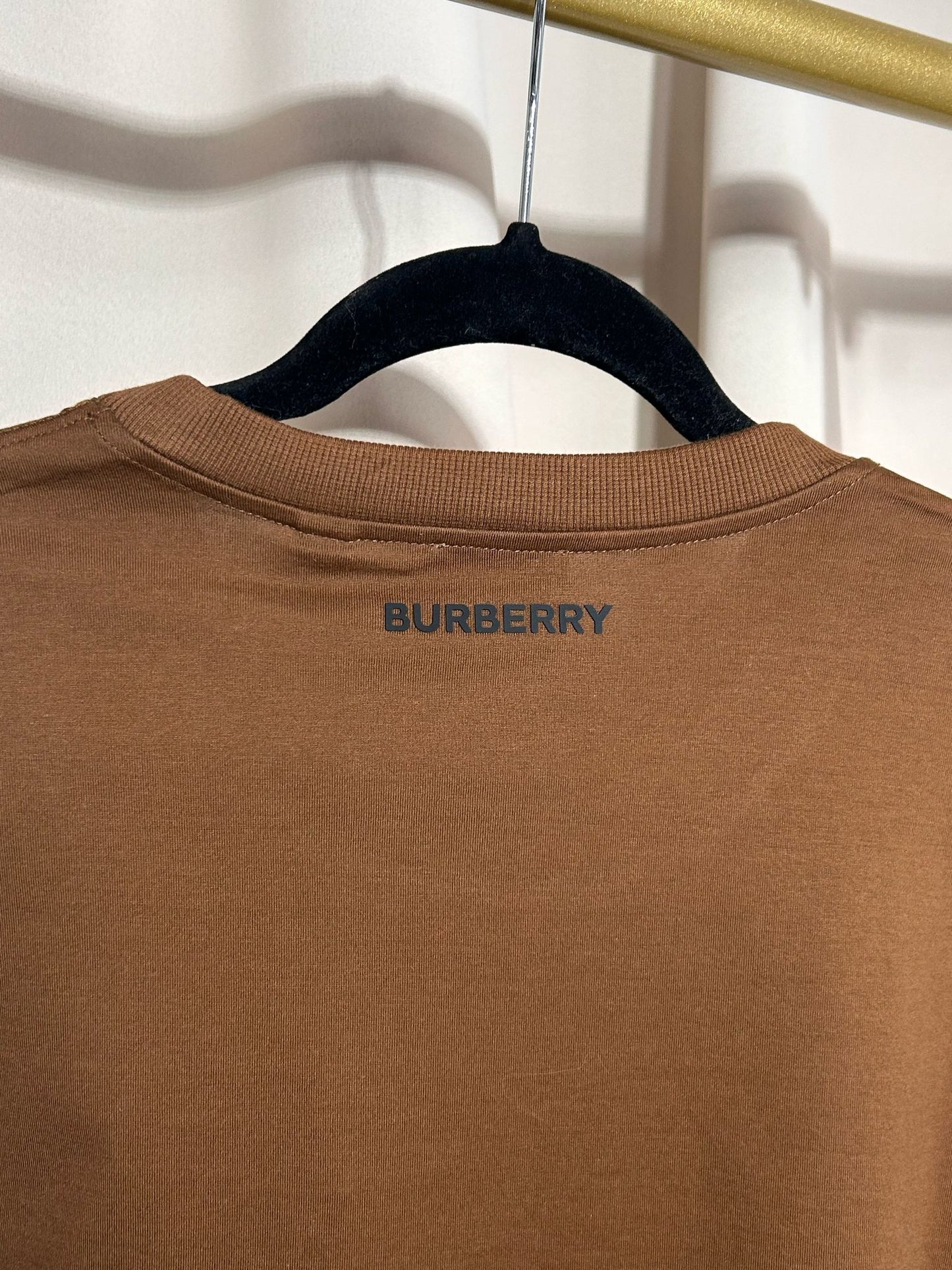 T-shirt Burberry cavalier Marron