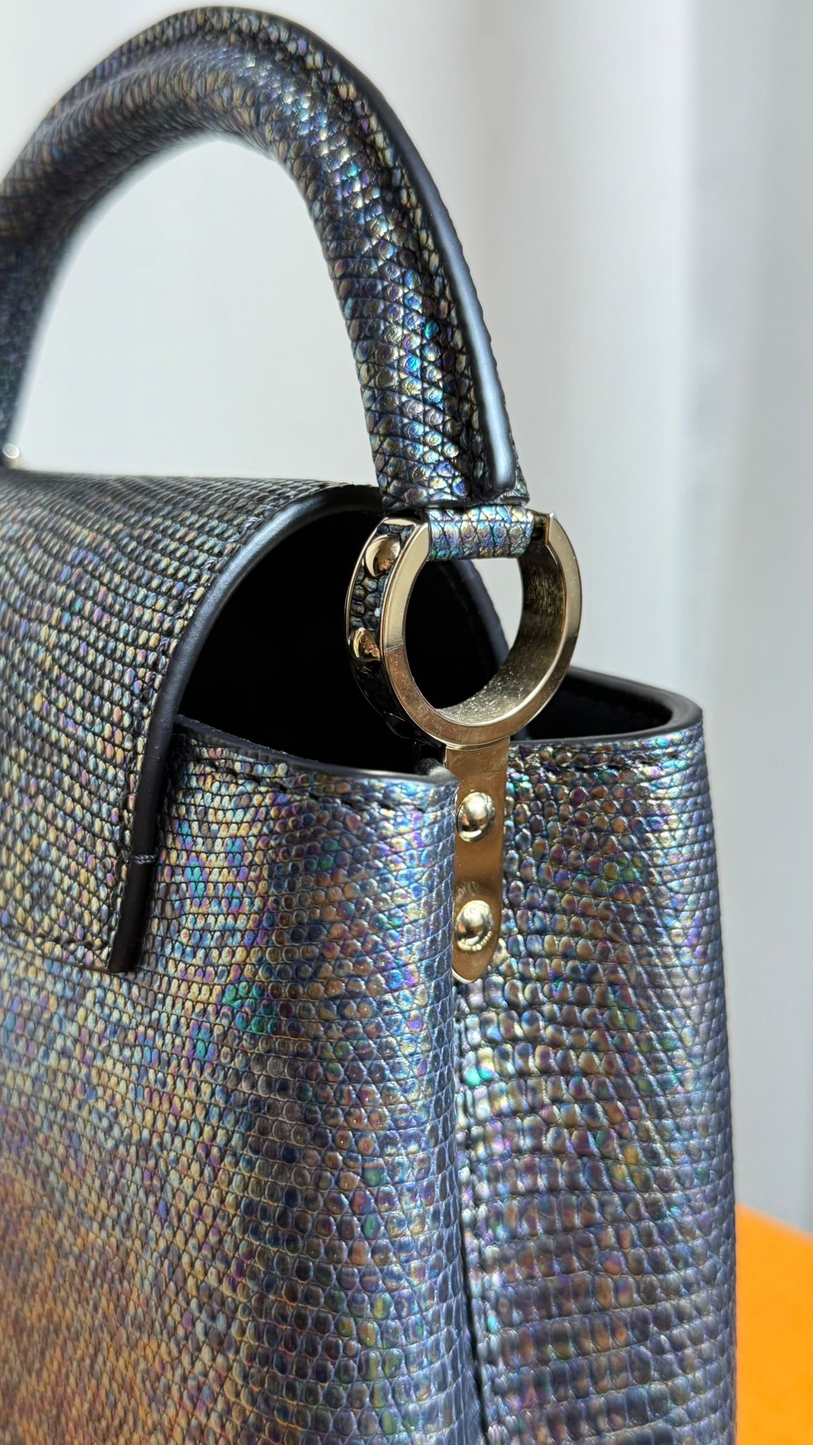 Louis Vuitton Capucines BB Cuir Lézard Black Pétrol