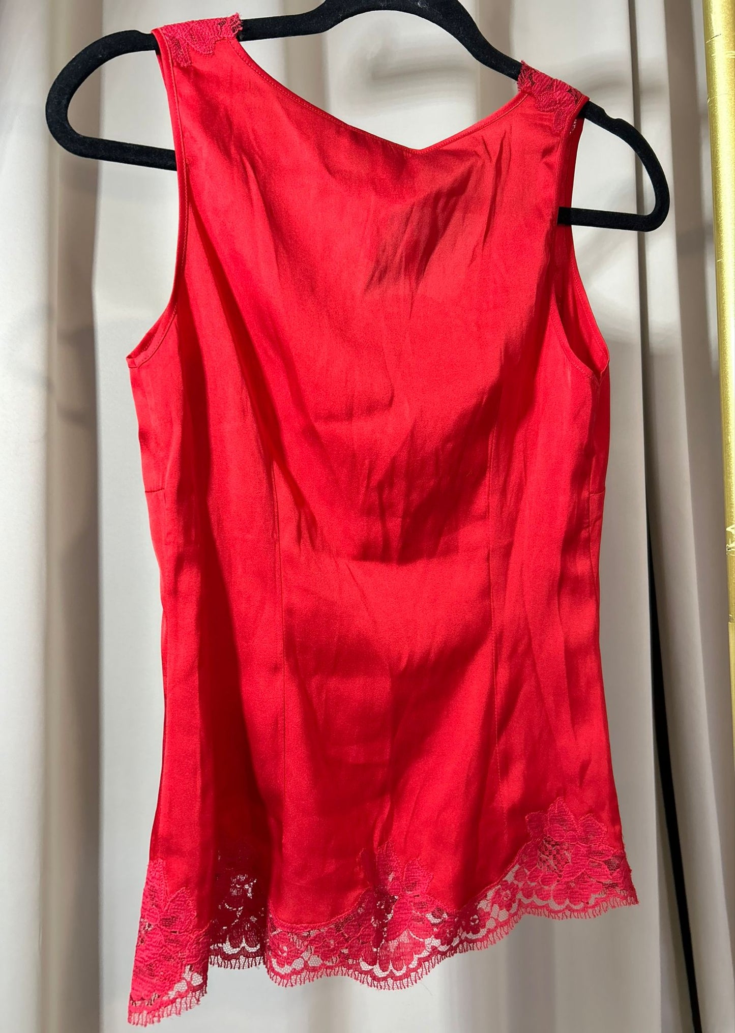 Top Rouge Dolce & Gabbana en Soie et Dentelle