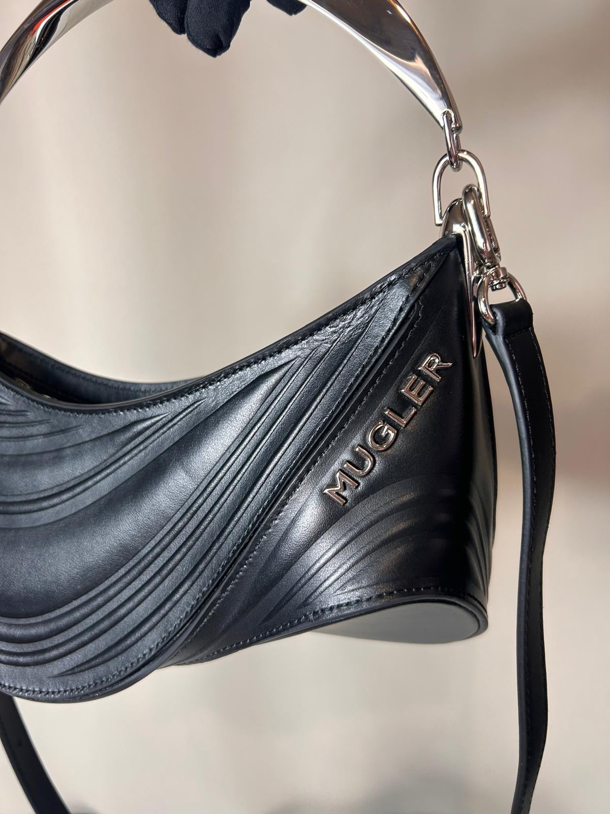 Petit Sac Mugler Spiral Curve 01