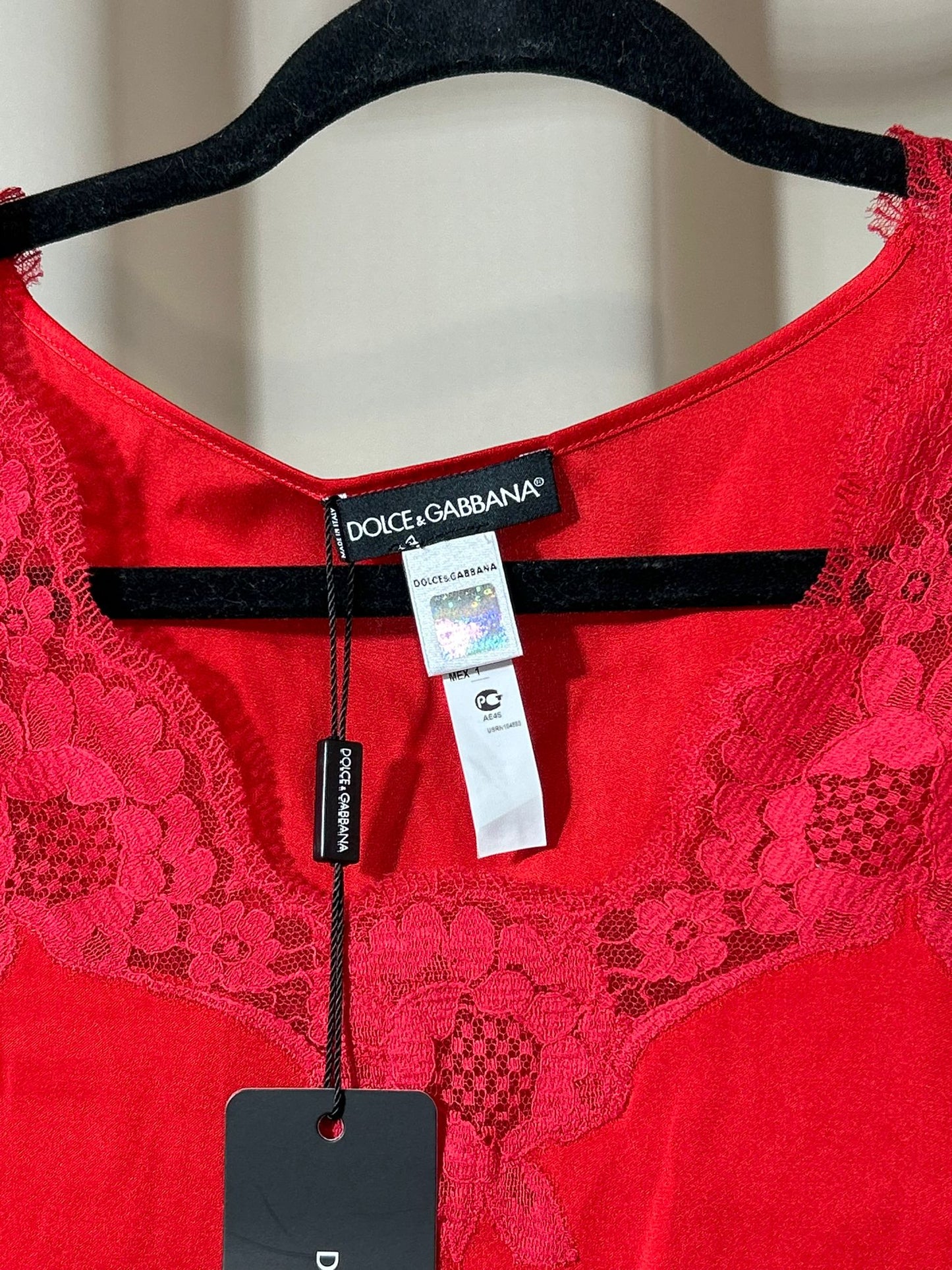 Top Rouge Dolce & Gabbana en Soie et Dentelle