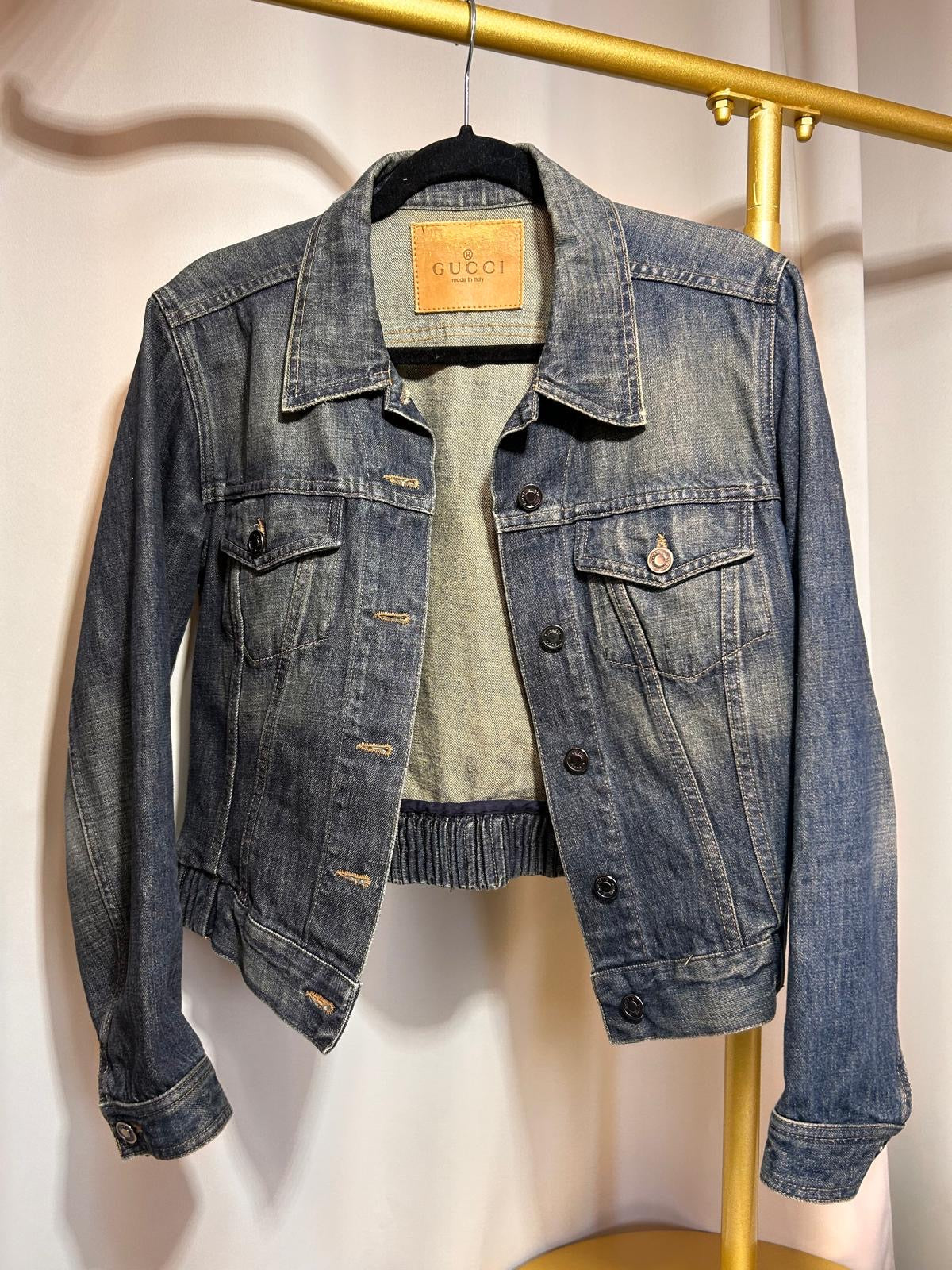 Veste en jean Gucci femme seconde main taille 42 – Héritage de Luxe
