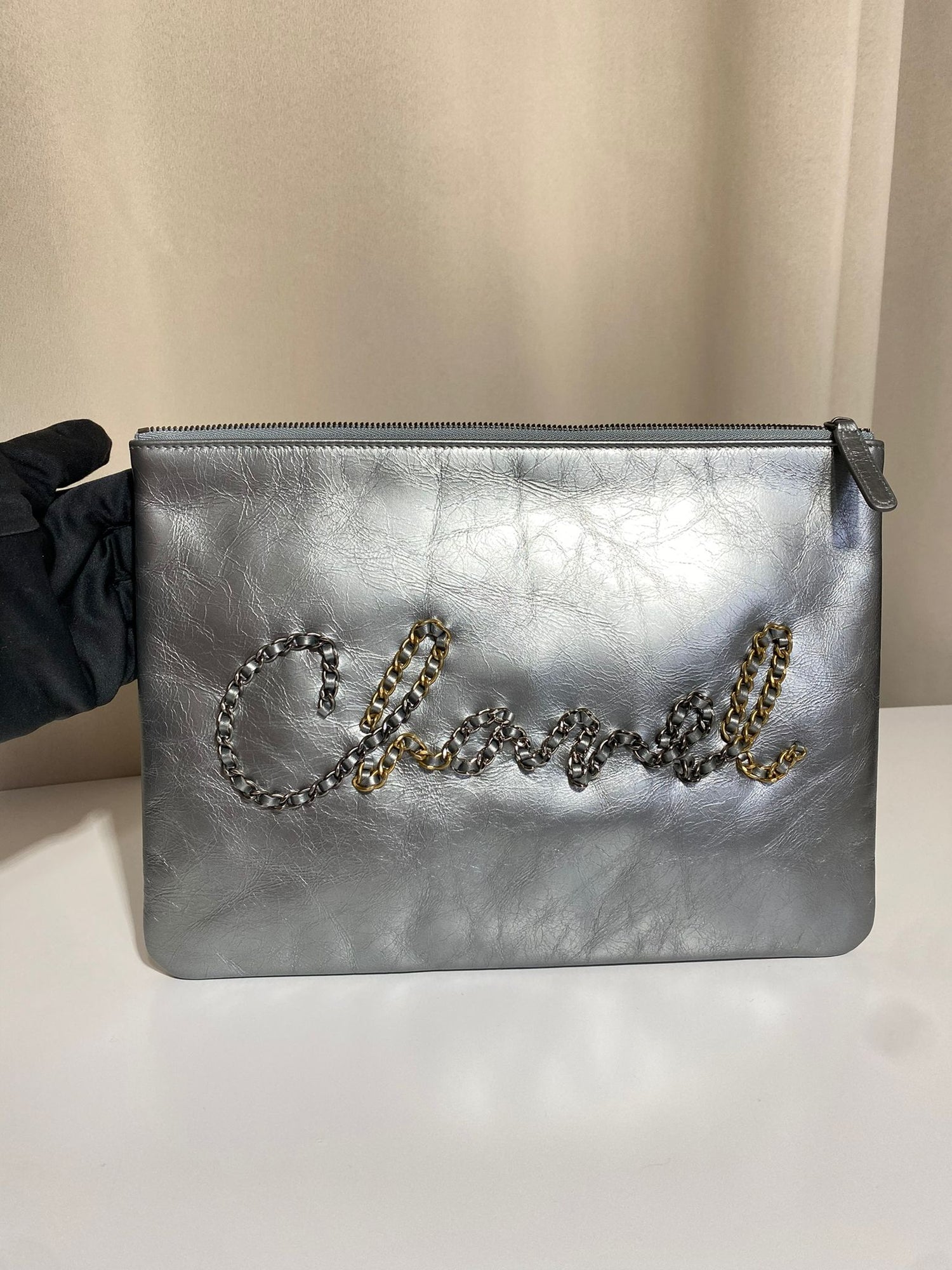 Pochettes pour femme de luxe neuf et d'occasion chez Heritage du Luxe