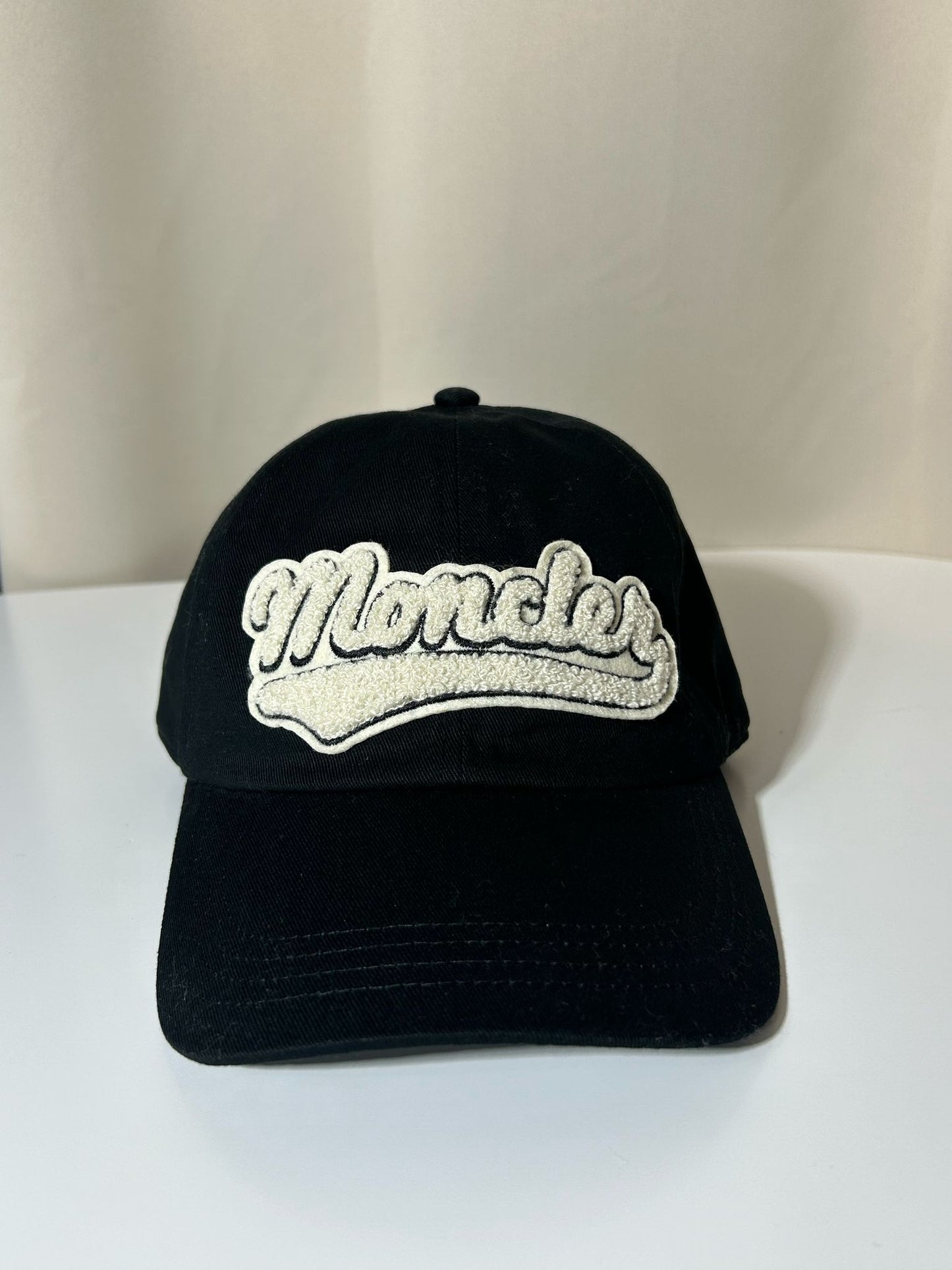 Casquette Moncler Noire Brodée Logo