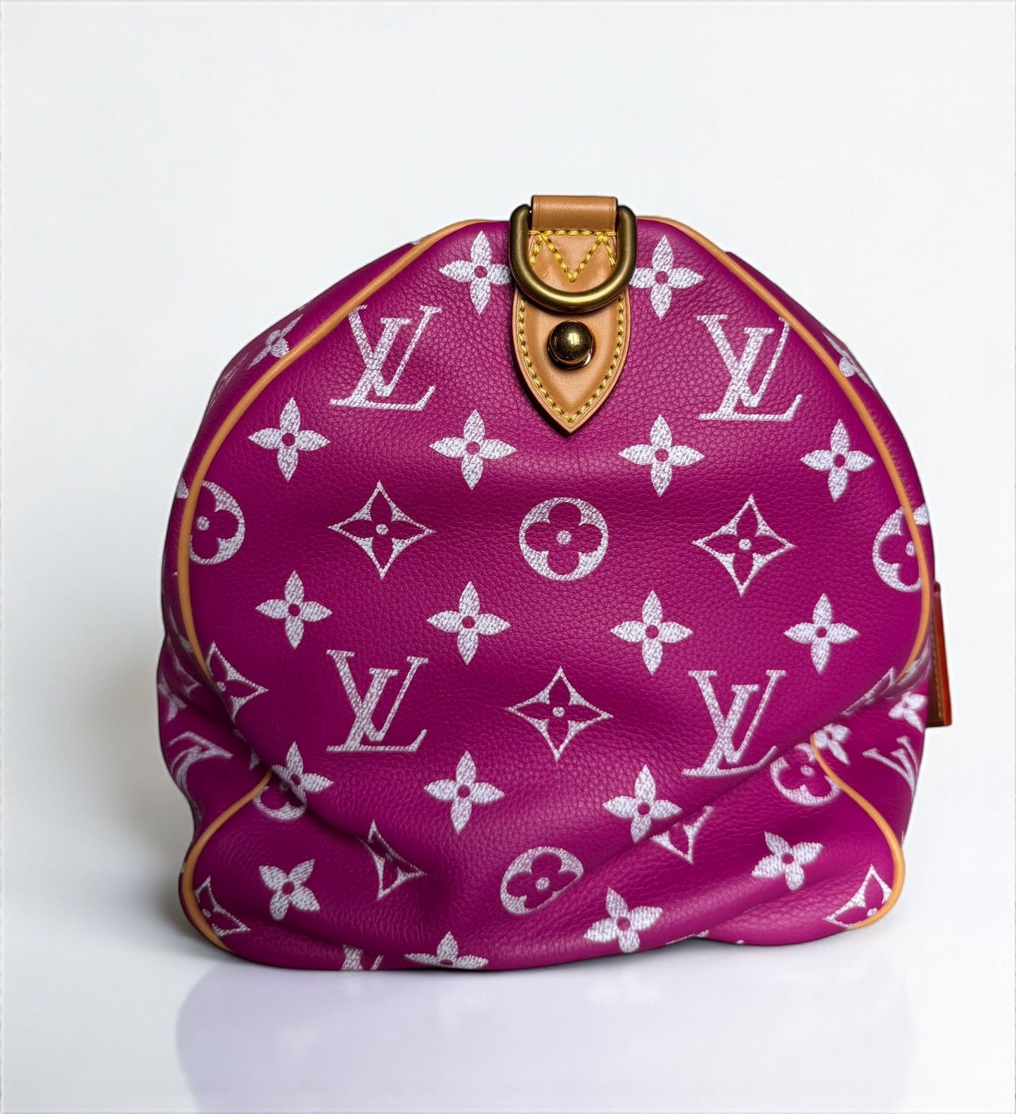Sac Louis Vuitton Speedy P9 Bandoulière 40 Rose Agate signé Pharrell Williams, en cuir de veau souple, neuf full set avec accessoires et boîte.