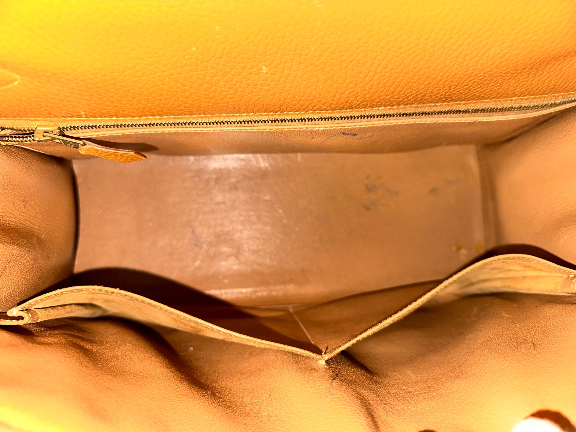 Sac Hermès Kelly 35 Togo Gold vue avant