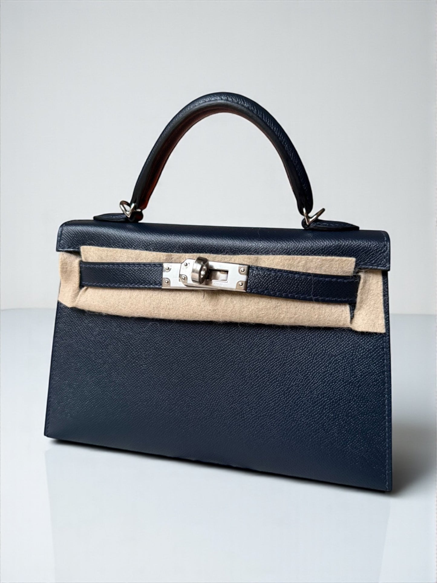 sac Hermès Kelly II Sellier Mini 20 bleu nuit face avant