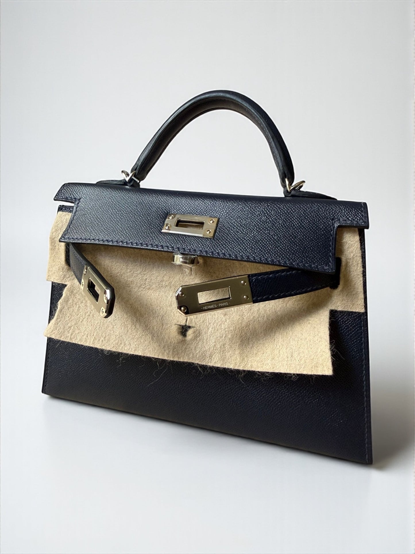 sac Hermès Kelly II Sellier Mini 20 bleu nuit face avant