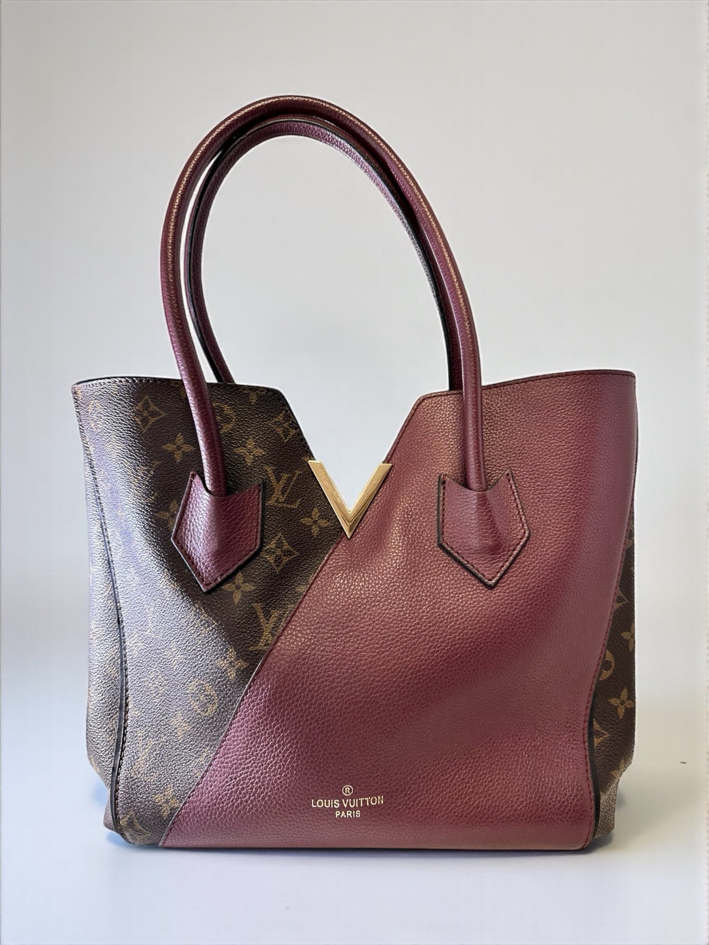 Sac cabas Louis Vuitton Kimono en cuir rose et toile monogram marron – face avant.