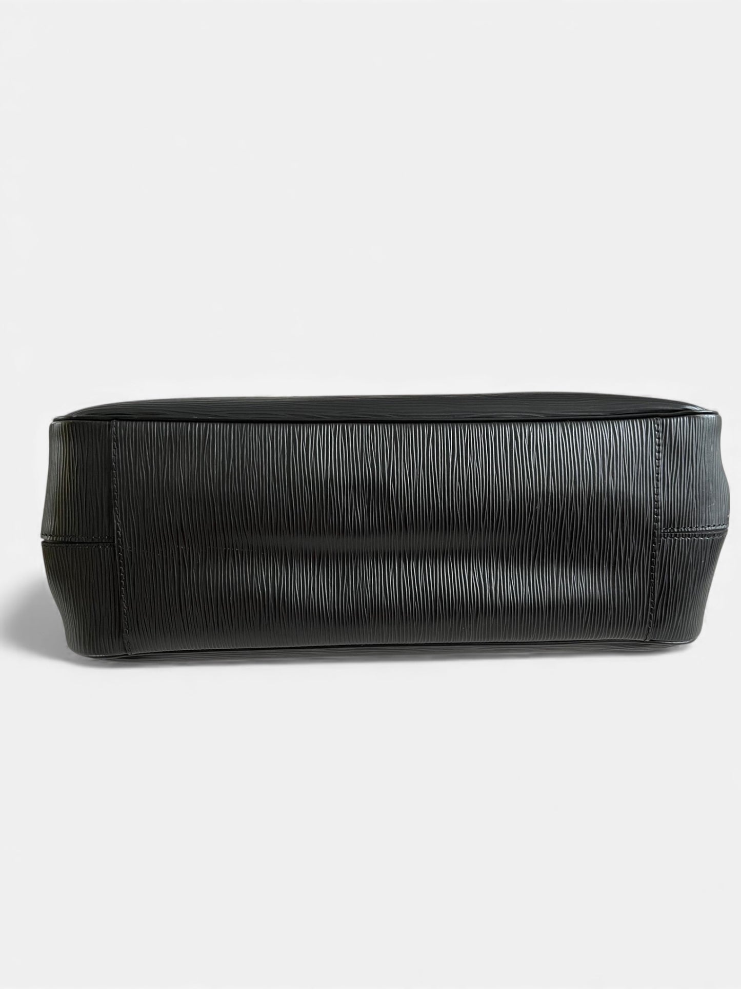 Sac Louis Vuitton Passy en cuir Épi noir seconde main – Héritage du Luxe